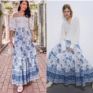 COPY - Zara voluminous blue white floral maxi skirt